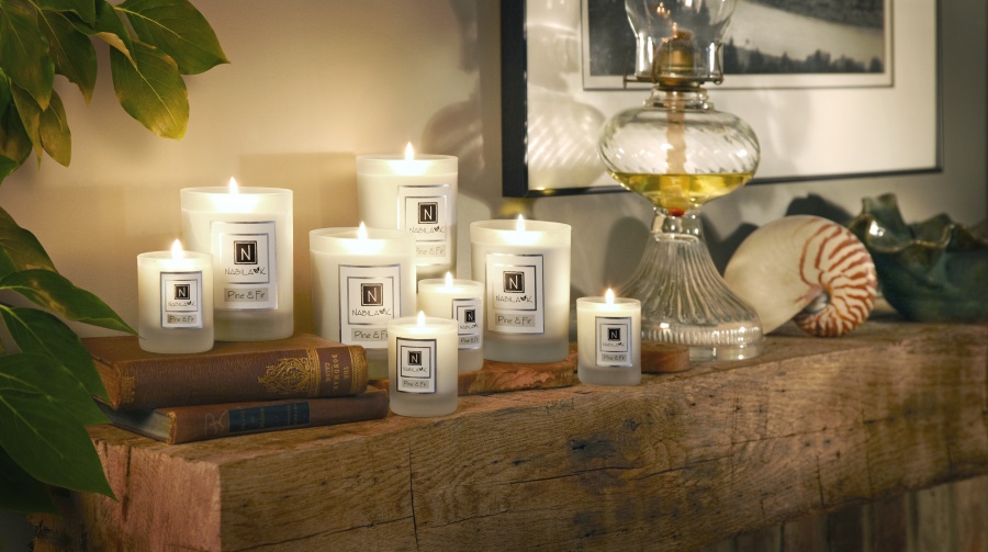 Nabila Mantle Pine Candles